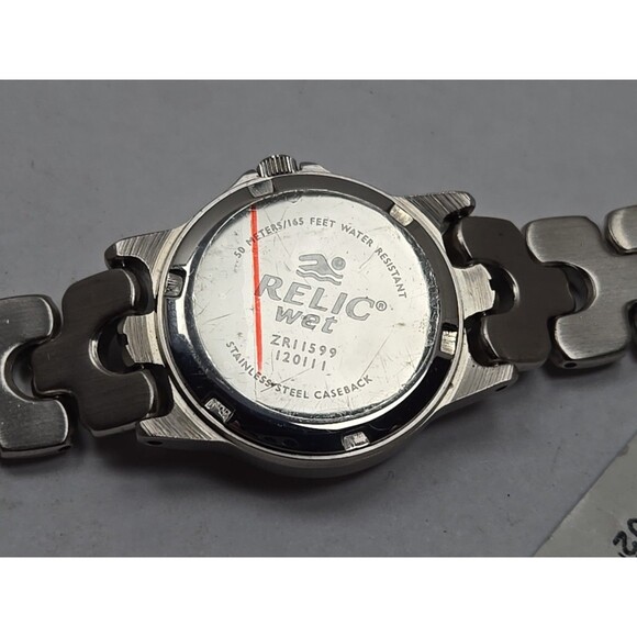 Relic Wet ZR11599 Womens Purple Dial Date Watch Silver Tone Bracelet New Battery - Picture 11 of 12